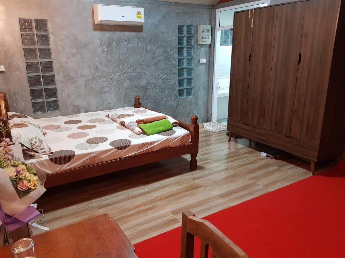 Baan Thabthong Homestay Ban Pak Nam  Екстериор снимка